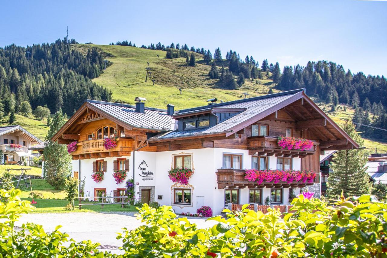 Appartement Haus Bergliebe à Maria Alm Extérieur photo